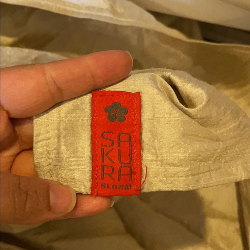 Gold silk Sakura Ring Sling